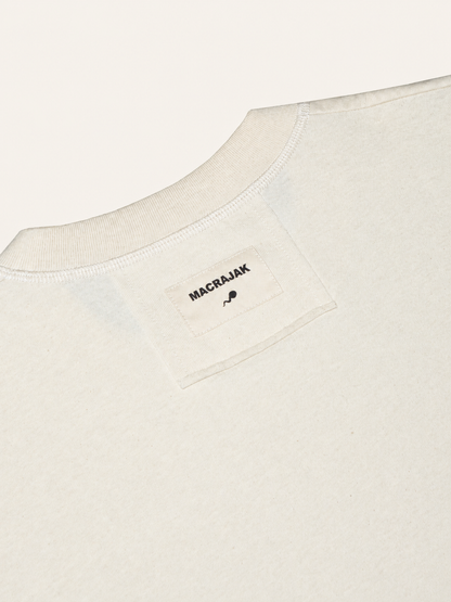 "To kiss you." Tee